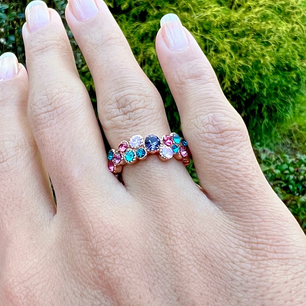 Fashion ring